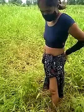 miss-maya24 from StripChat is Freechat