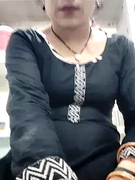 Miss_kiran from StripChat is Freechat
