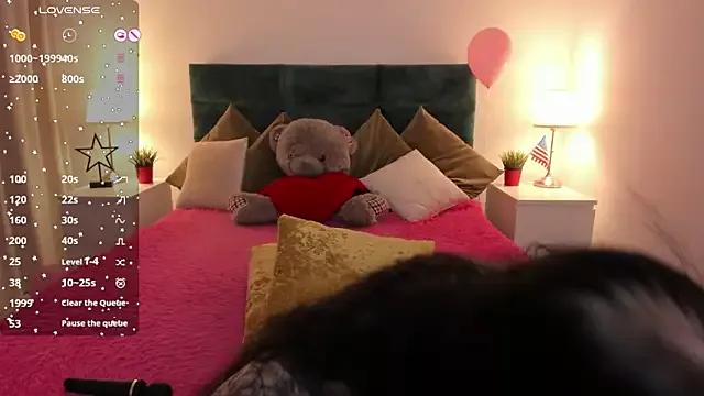 missAngellina from StripChat is Freechat