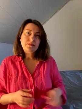 MissKitty112 from StripChat