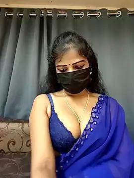 Misss-julli from StripChat is Freechat