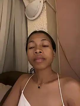 missuua from StripChat