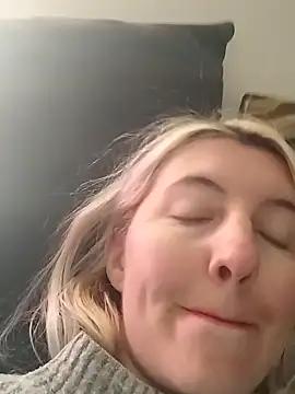 Girls free live sex cams: Check out the satisfaction of typing and cam2cam with our sensual livestreamers, who will teach you all about temptation and desires with their smoking hot physiques.