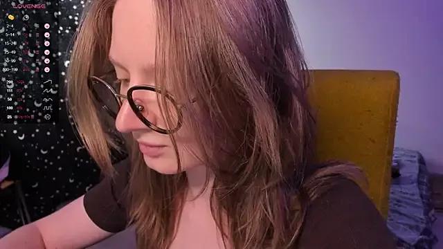 mollytuck from StripChat is Freechat