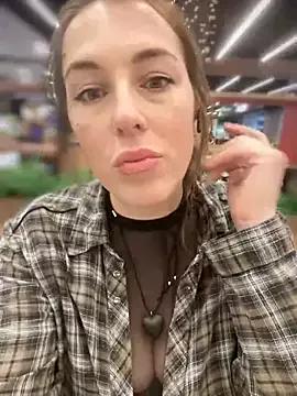 Girls free live sex cams: Check out the satisfaction of typing and cam2cam with our sensual livestreamers, who will teach you all about temptation and desires with their smoking hot physiques.