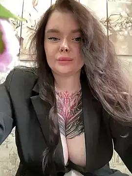 MommyDimitrescu_ from StripChat is Freechat