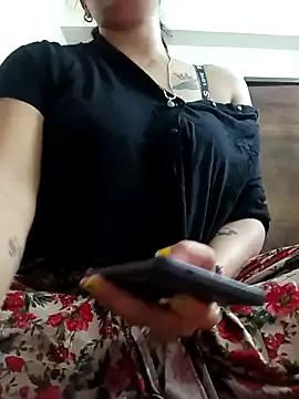 Monalisa_Mumbai from StripChat is Freechat