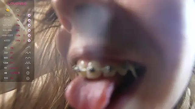 Girls free live sex cams: Check out the satisfaction of typing and cam2cam with our sensual livestreamers, who will teach you all about temptation and desires with their smoking hot physiques.