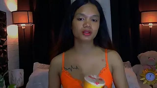 Morena_cockts from StripChat is Freechat