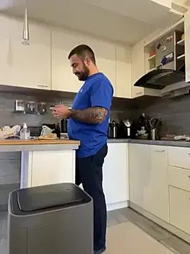 Girls free live sex cams: Check out the satisfaction of typing and cam2cam with our sensual livestreamers, who will teach you all about temptation and desires with their smoking hot physiques.