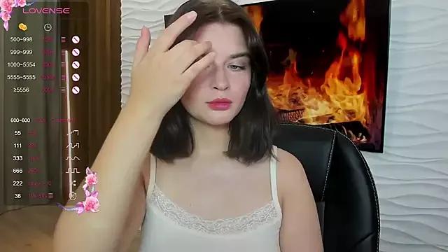 MoriGirl from StripChat is Freechat