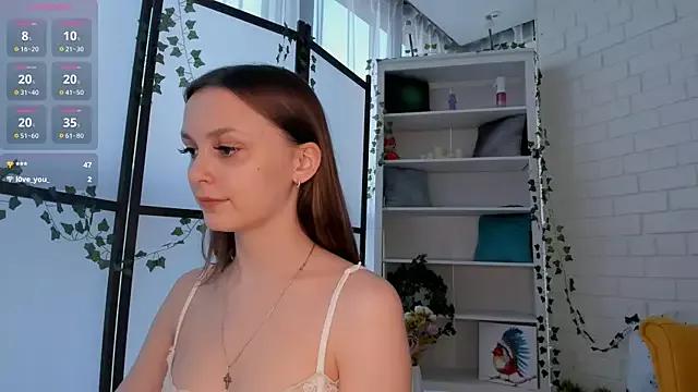 ms_elizabethqueen from StripChat is Freechat