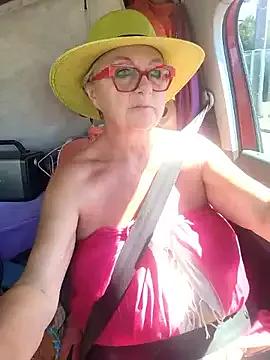 Photos of MucMilf59 from StripChat is Freechat