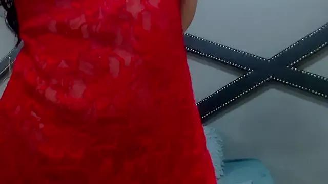 nahomi_blaze5 from StripChat is Freechat