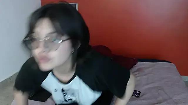 NamiDVelvet from StripChat is Freechat