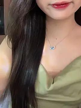 Girls free live sex cams: Check out the satisfaction of typing and cam2cam with our sensual livestreamers, who will teach you all about temptation and desires with their smoking hot physiques.