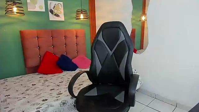 nanis_stark from StripChat