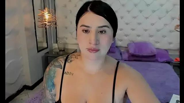 Nara_belen from StripChat is Freechat