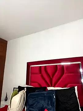 NataliaaMiller_ from StripChat is Freechat