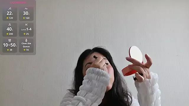 nataliesodaaa from StripChat is Freechat