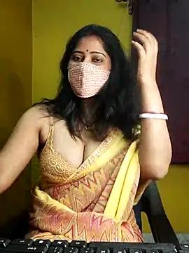 Girls free live sex cams: Check out the satisfaction of typing and cam2cam with our sensual livestreamers, who will teach you all about temptation and desires with their smoking hot physiques.