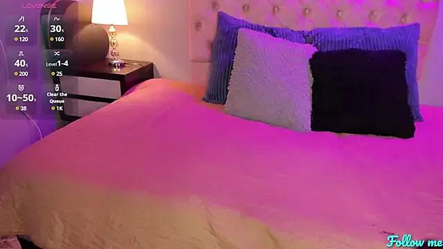Naughty_Ebonyy_ from StripChat is Freechat
