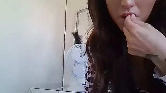 naughtybella05 from StripChat is Freechat