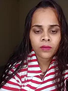 Naughtysilk from StripChat is Freechat