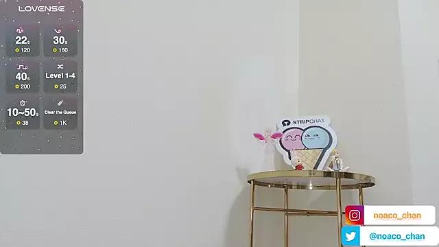 Girls free live sex cams: Check out the satisfaction of typing and cam2cam with our sensual livestreamers, who will teach you all about temptation and desires with their smoking hot physiques.