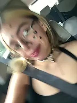 Nenitalinda69 from StripChat is Freechat