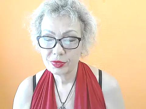 NessyJenixs from StripChat is Freechat