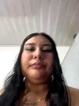 Nicky-222 from StripChat is Freechat