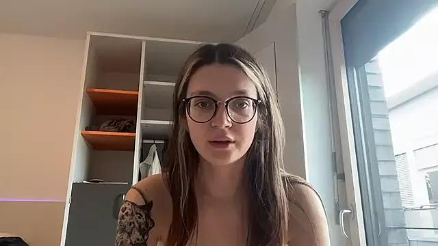 Girls free live sex cams: Check out the satisfaction of typing and cam2cam with our sensual livestreamers, who will teach you all about temptation and desires with their smoking hot physiques.