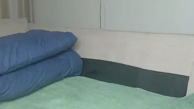 NIKKIE_LOVE from StripChat is Freechat
