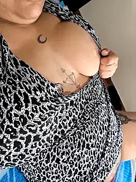 NIKOLE1301 webcams show profile image 