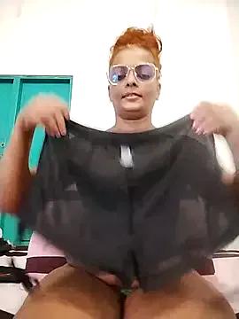 Photos of NILMINI-SHERON from StripChat is Freechat
