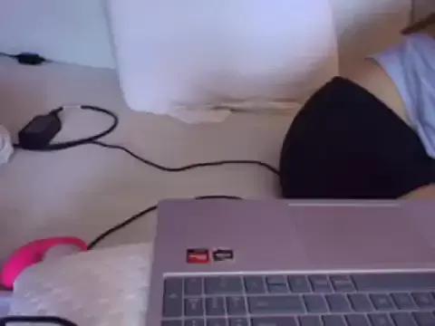 Nina24 from StripChat is Freechat