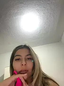 Girls free live sex cams: Check out the satisfaction of typing and cam2cam with our sensual livestreamers, who will teach you all about temptation and desires with their smoking hot physiques.