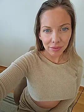 Girls free live sex cams: Check out the satisfaction of typing and cam2cam with our sensual livestreamers, who will teach you all about temptation and desires with their smoking hot physiques.