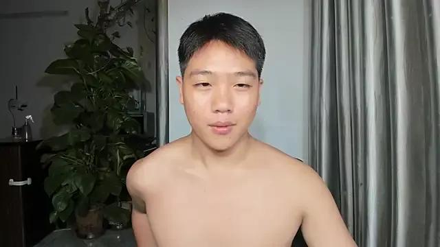 Oliver_Nl from StripChat is Freechat