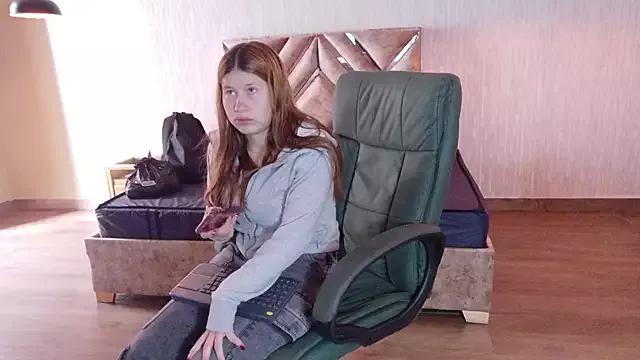 Olivia11_ from StripChat is Freechat