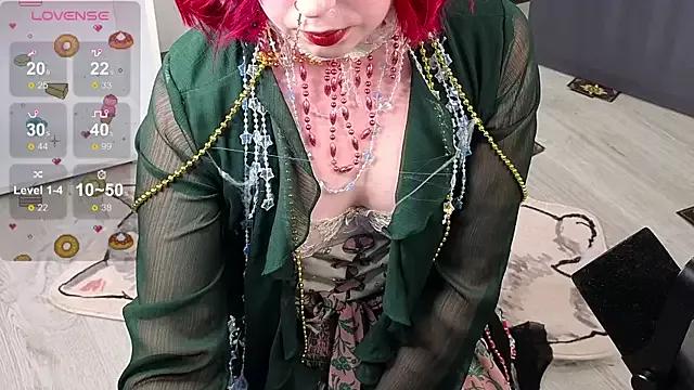 Olivia_Noir from StripChat is Freechat