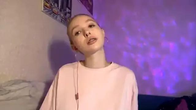 Olivia_Somevel from StripChat is Freechat