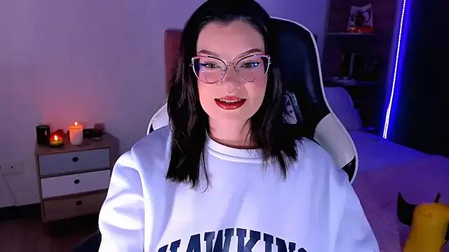 OphelianaRose33 from StripChat is Freechat