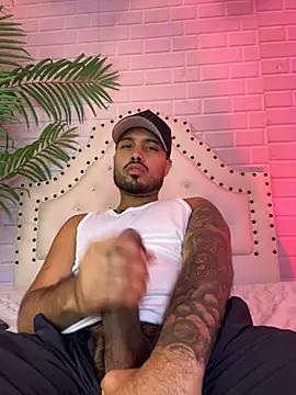 Girls free live sex cams: Check out the satisfaction of typing and cam2cam with our sensual livestreamers, who will teach you all about temptation and desires with their smoking hot physiques.