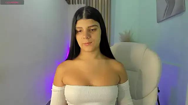 PauliinaBelle_ from StripChat is Freechat