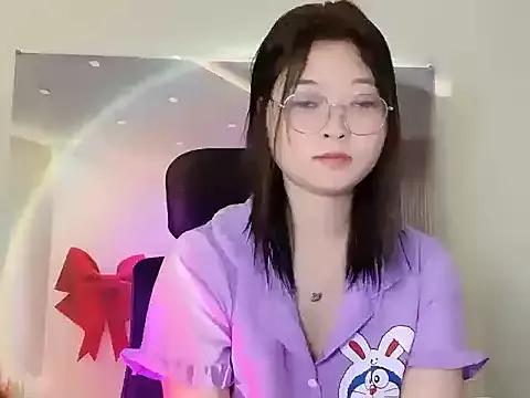 petite01 from StripChat is Freechat