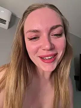 Girls free live sex cams: Check out the satisfaction of typing and cam2cam with our sensual livestreamers, who will teach you all about temptation and desires with their smoking hot physiques.