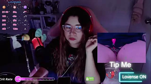 Pink_girl0n from StripChat is Freechat