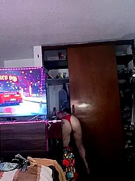 pinklajokr from StripChat is Freechat